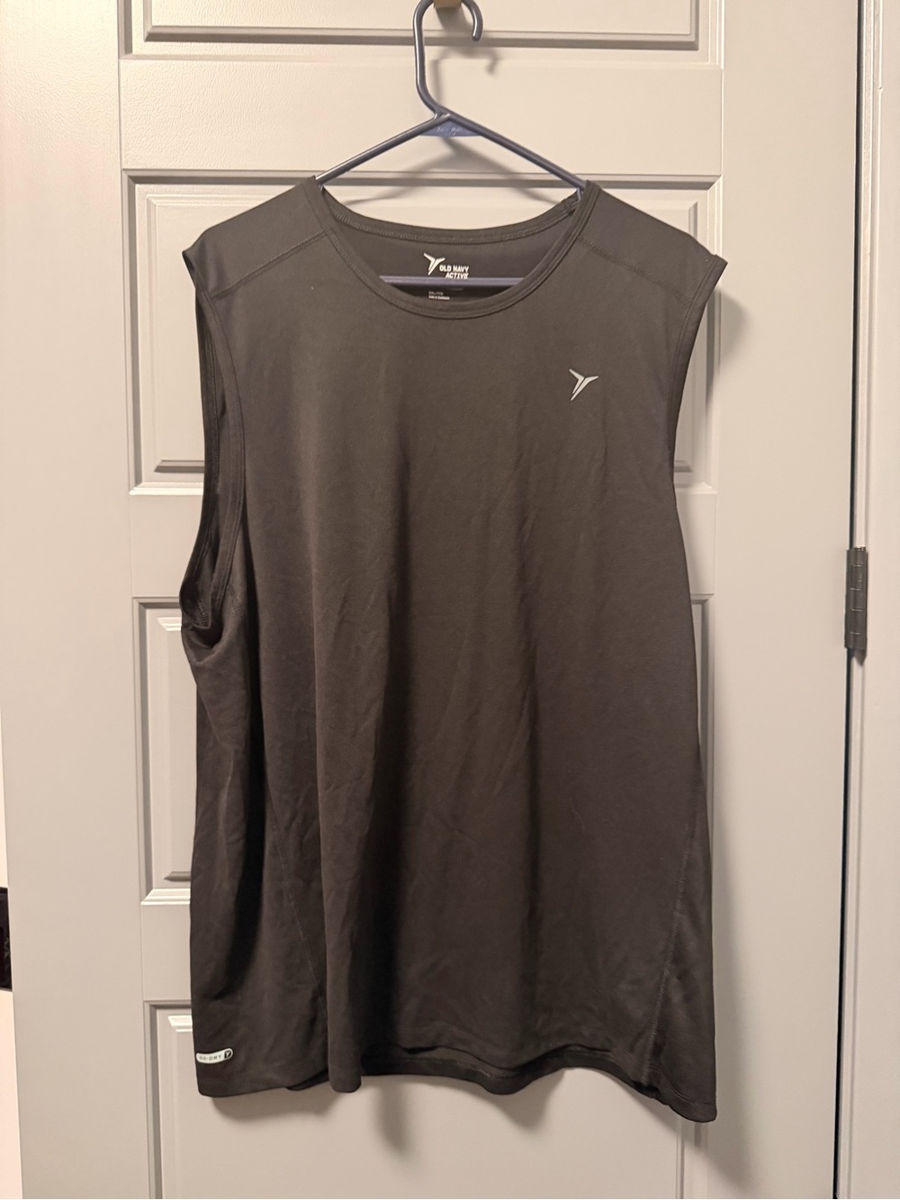 Old Navy Men's Black Athletic Performance Muscle Tank XXL